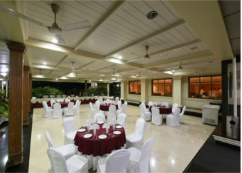 Restaurant & Bar